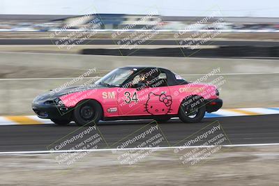 media/Jan-25-2025-CalClub SCCA (Sat) [[03c98a249e]]/Race 4/